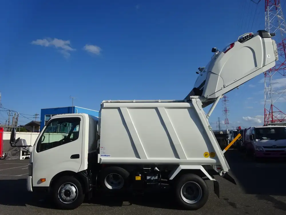 日野 デュトロ 小型 パッカー車 プレス式 2KG-XZU700Xの中古トラック画像4