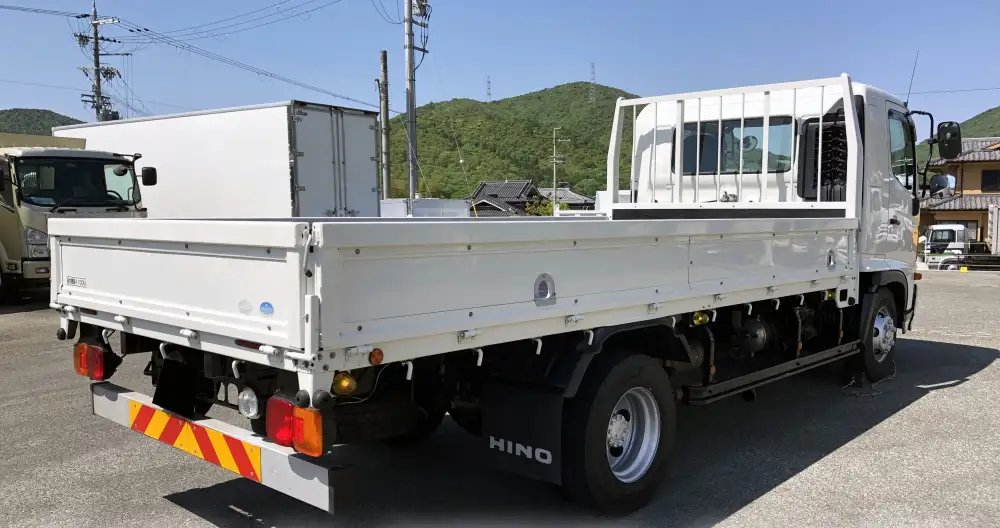 日野 レンジャー 中型/増トン 平ボディ ベッド TKG-FD7JGAAの中古トラック画像4