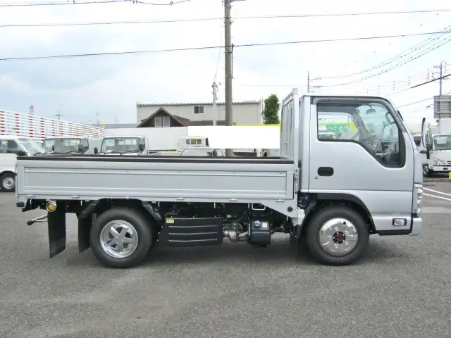 いすゞ エルフ 小型 平ボディ カスタム 2RG-NJS88Aの中古トラック画像2