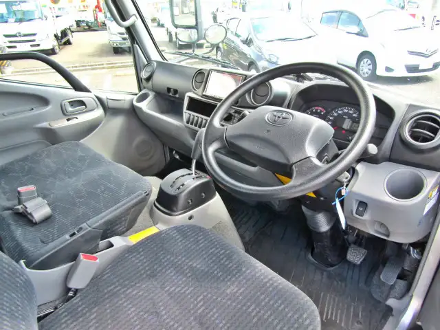 トヨタ トヨエース 小型 平ボディ QDF-KDY231 H31/R1の中古トラック画像9