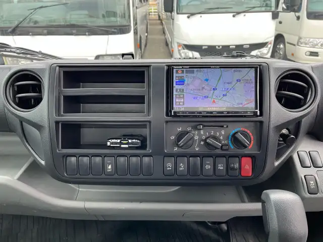 トヨタ トヨエース 小型 平ボディ TPG-XZU712 H30の中古トラック画像12