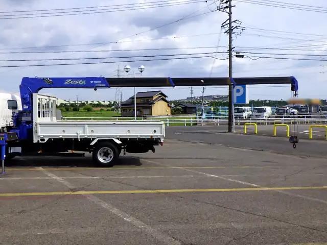 日野 デュトロ 小型 クレーン付 4段 ラジコンの中古トラック画像5