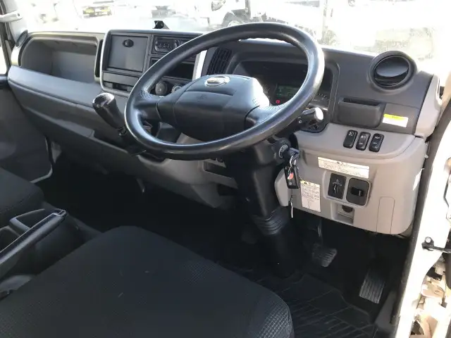 日産 アトラス 小型 ウイング TRG-FEB8W H30の中古トラック画像9