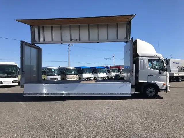 日野 レンジャー 中型/増トン ウイング ベッド 2KG-FD2ABAの中古トラック画像6