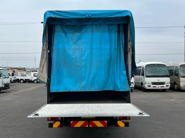 いすゞ エルフ 小型 平ボディ Wキャブ 幌の中古トラック画像3