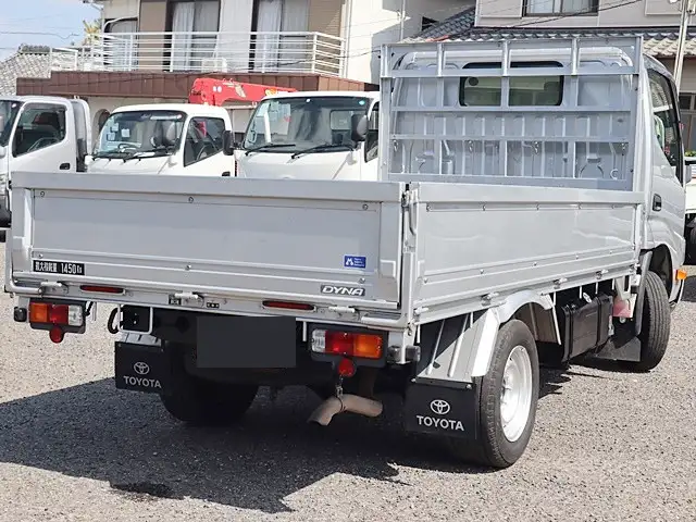 トヨタ ダイナ 小型 平ボディ QDF-KDY231 R3の中古トラック画像3