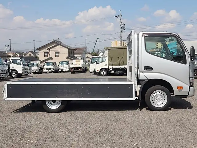 トヨタ ダイナ 小型 平ボディ QDF-KDY231 R3の中古トラック画像8