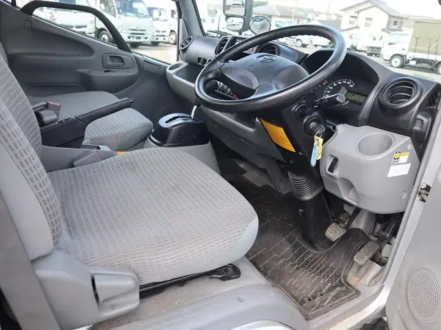 トヨタ ダイナ 小型 平ボディ QDF-KDY231 R3の中古トラック画像11