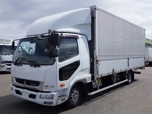 三菱 ファイター 中型/増トン ウイング エアサス ベッドの中古トラック画像1