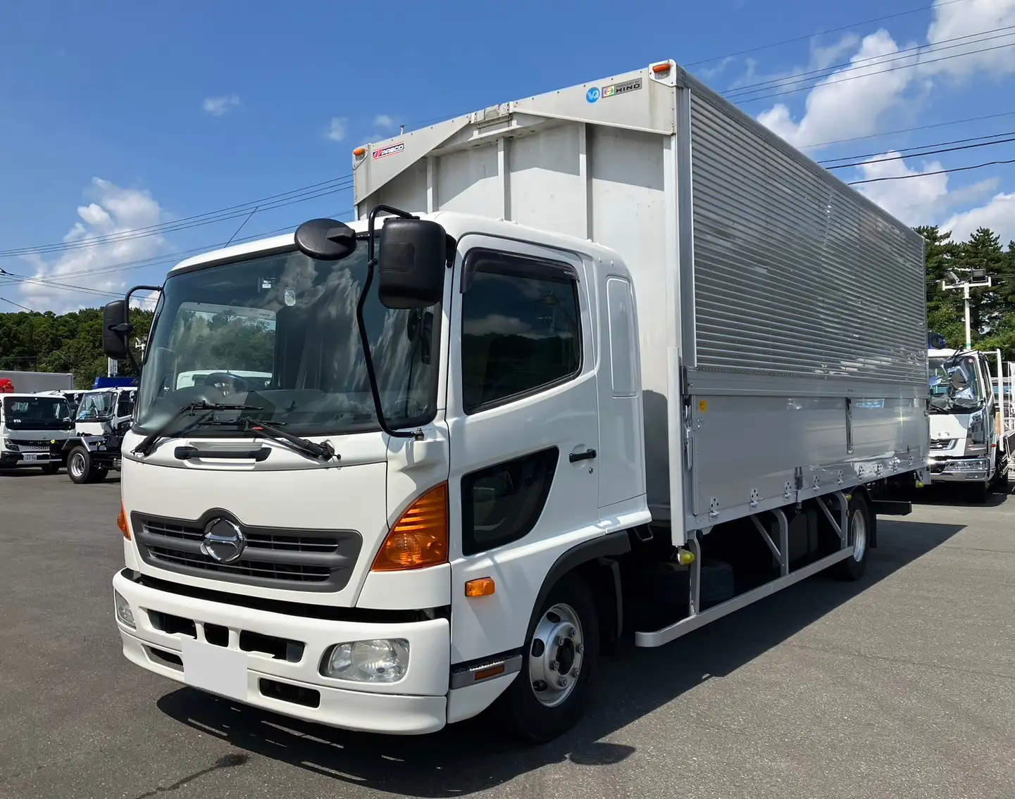 日野 レンジャー 中型/増トン ウイング ベッド TKG-FD9JLAA｜画像1