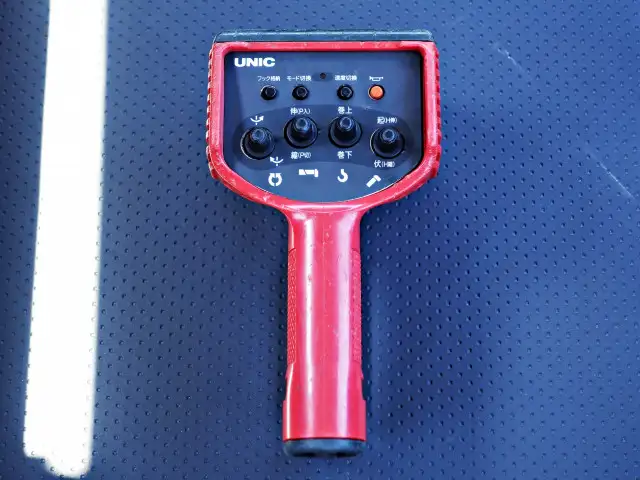 いすゞ フォワード 中型/増トン クレーン付 床鉄板 4段の中古トラック画像9
