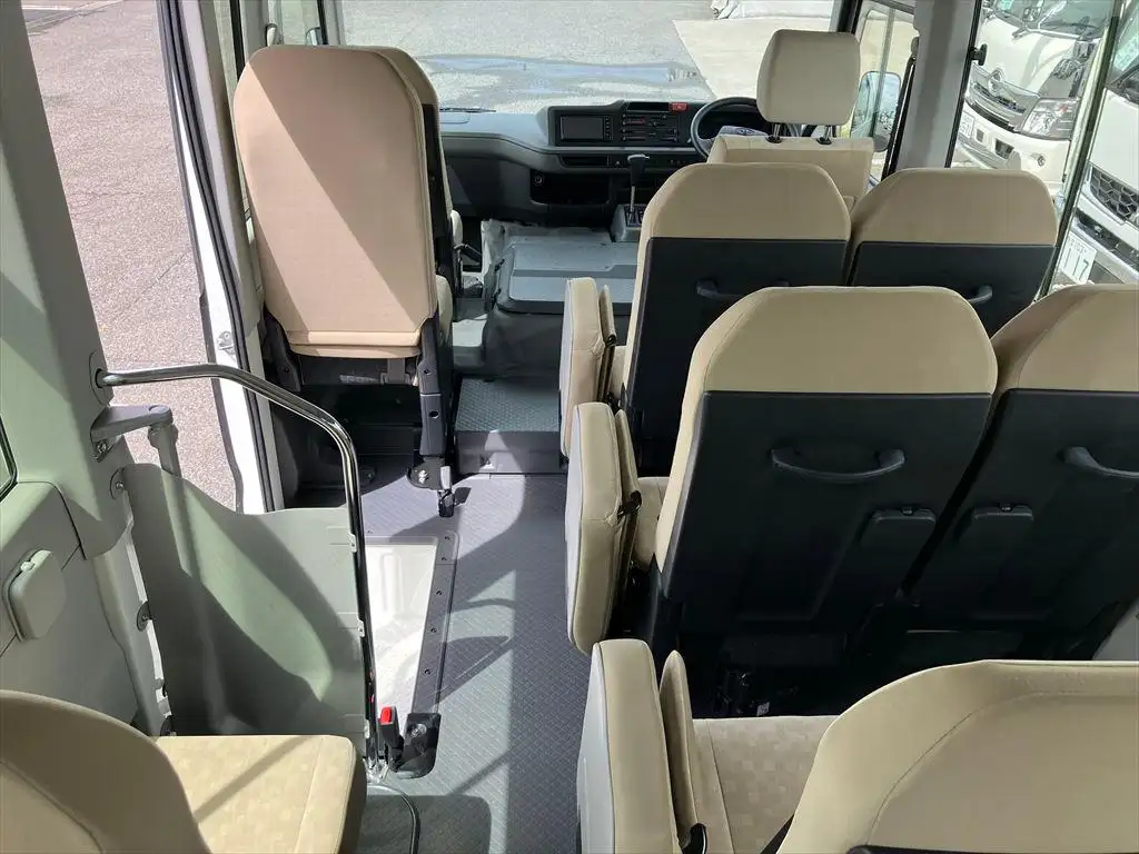 トヨタ コースター 小型 バス マイクロバス SKG-XZB60の中古トラック画像13