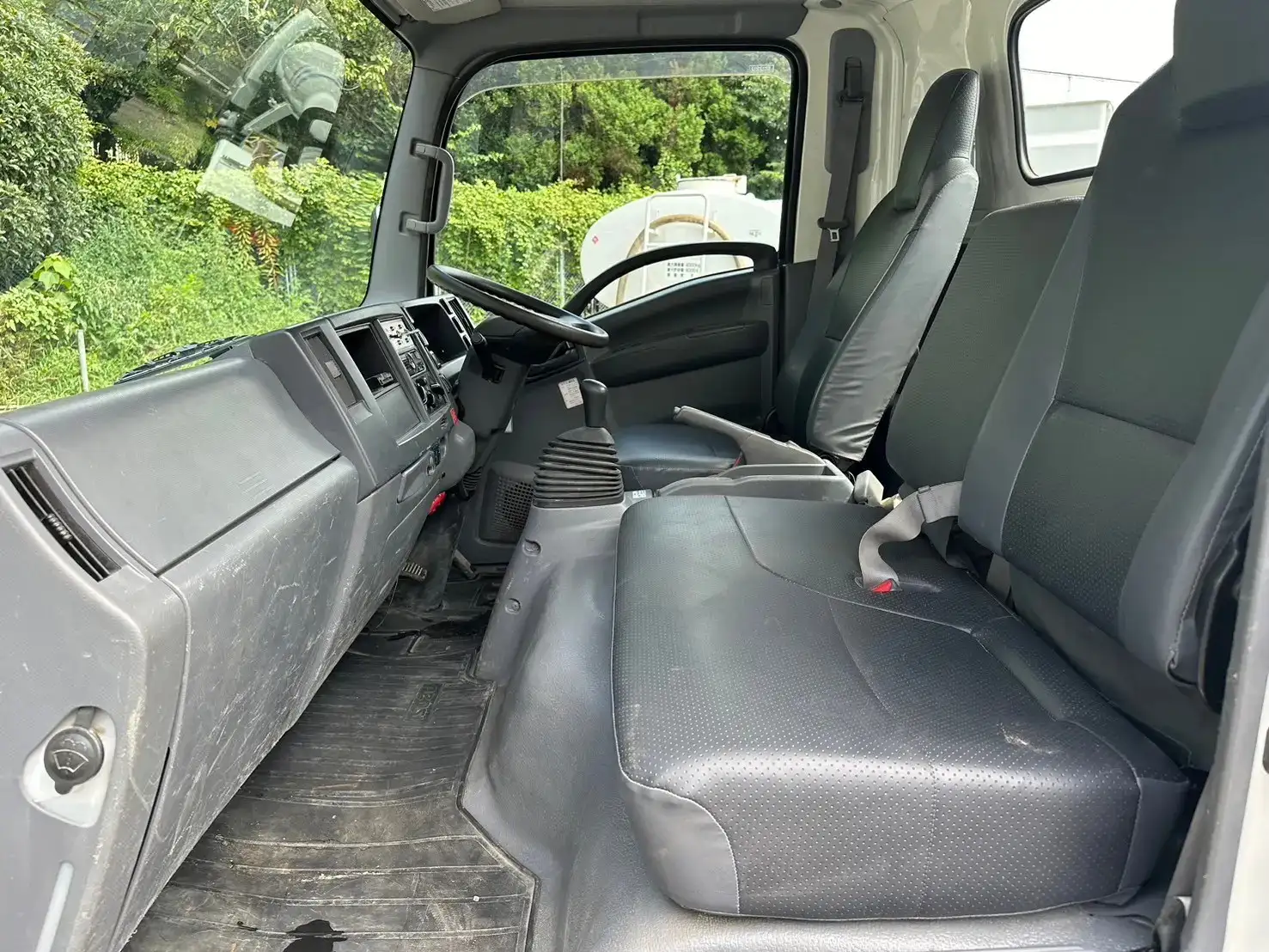 いすゞ エルフ 小型 タンク車 散水車 TPG-NPR85Nの中古トラック画像13