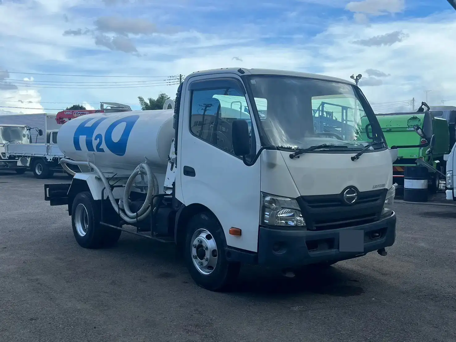 日野 デュトロ 小型 タンク車 散水車 TKG-XZU700Xの中古トラック画像2