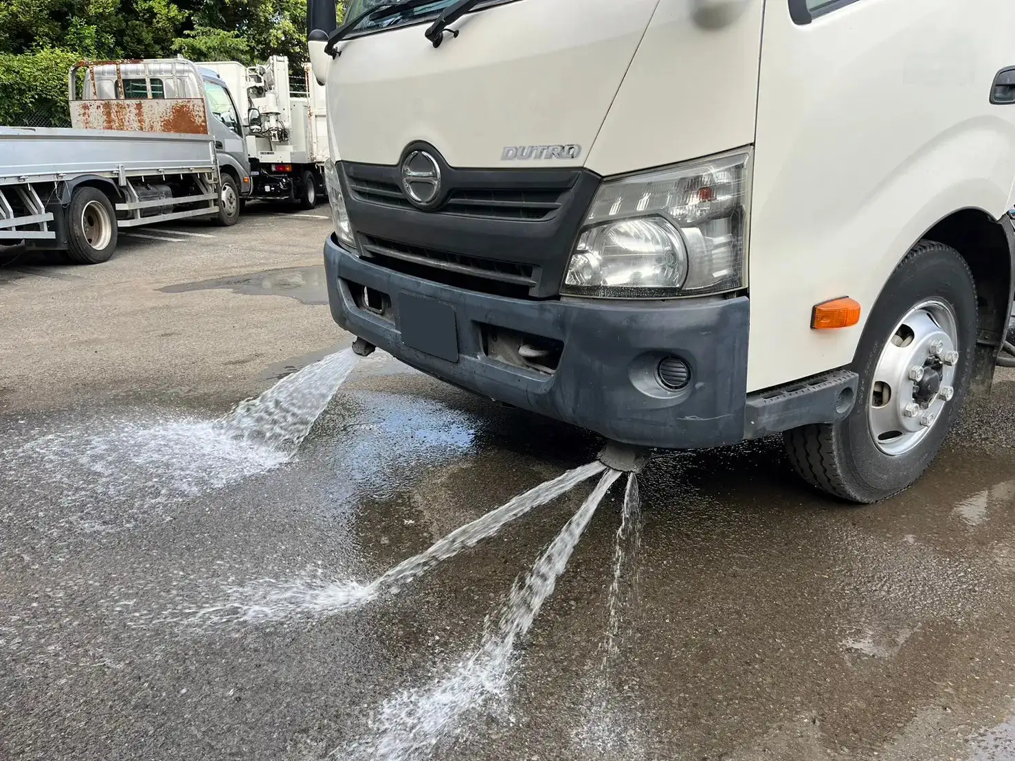 日野 デュトロ 小型 タンク車 散水車 TKG-XZU700Xの中古トラック画像8
