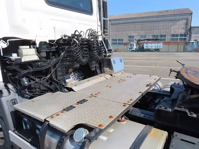 日野 プロフィア 大型 トラクター ハイルーフ 1デフの中古トラック画像7