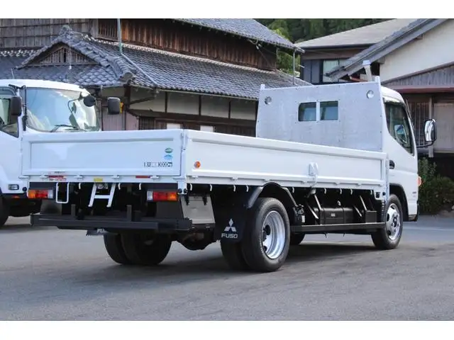 三菱 キャンター 小型 平ボディ カスタム の中古トラック画像2