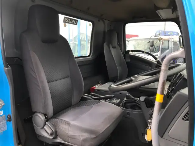 いすゞ フォワード 中型/増トン 平ボディ 床鉄板 SKG-FRR90S1の中古トラック画像8