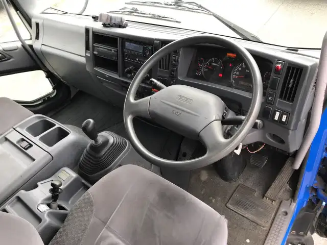 いすゞ フォワード 中型/増トン クレーン付 3段 ラジコンの中古トラック画像11