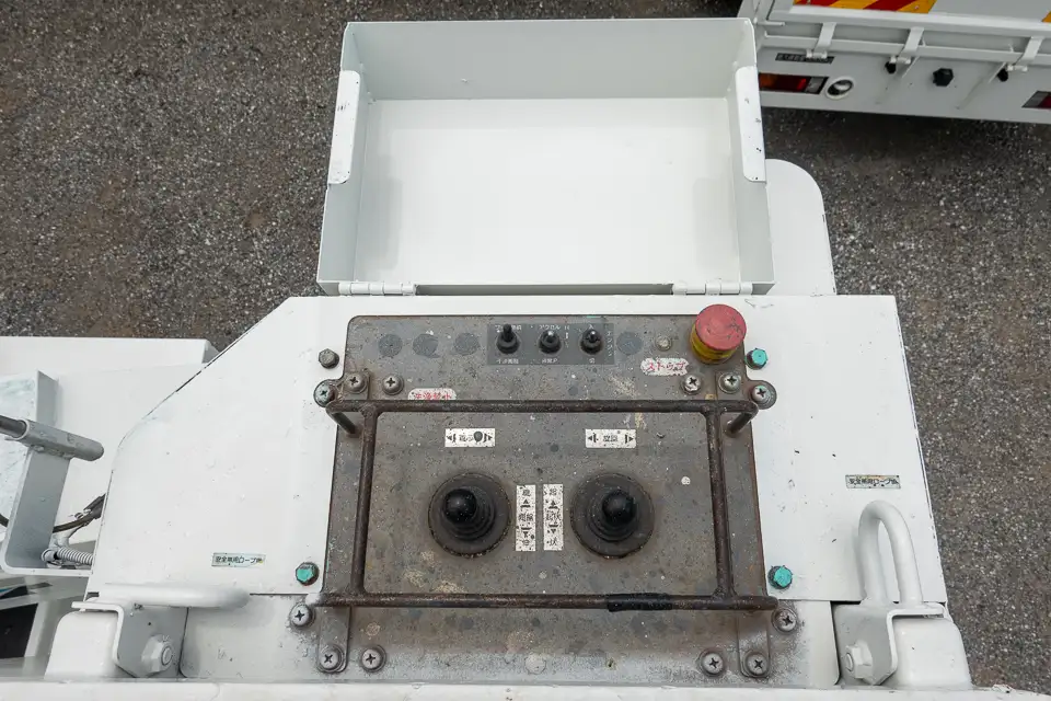 日野 デュトロ 小型 高所・建柱車 高所作業車 電工仕様の中古トラック画像7