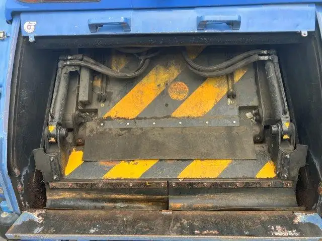 日野 デュトロ 小型 パッカー車 プレス式 TPG-XZU600Xの中古トラック画像5