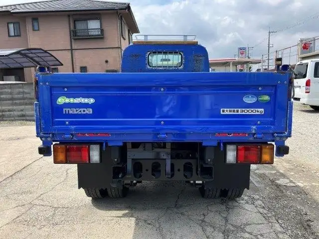 マツダ タイタン 小型 平ボディ TRG-LKR85A H28の中古トラック画像3
