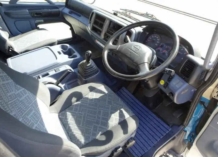 日野 レンジャー 中型/増トン 平ボディ アルミブロック ADG-FJ7JSWAの中古トラック画像12