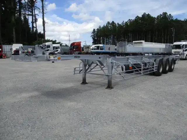国内・その他 国産車その他 トレーラー/その他 トレーラー 3軸 TC36H1C34 の中古トラック【車両No.172200】