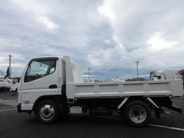三菱 キャンター 小型 ダンプ 2RG-FBA60 R5の中古トラック画像6