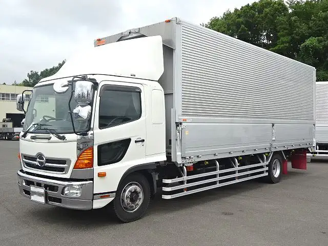 日野 レンジャー 中型/増トン ウイング エアサス ベッドの中古トラック画像1