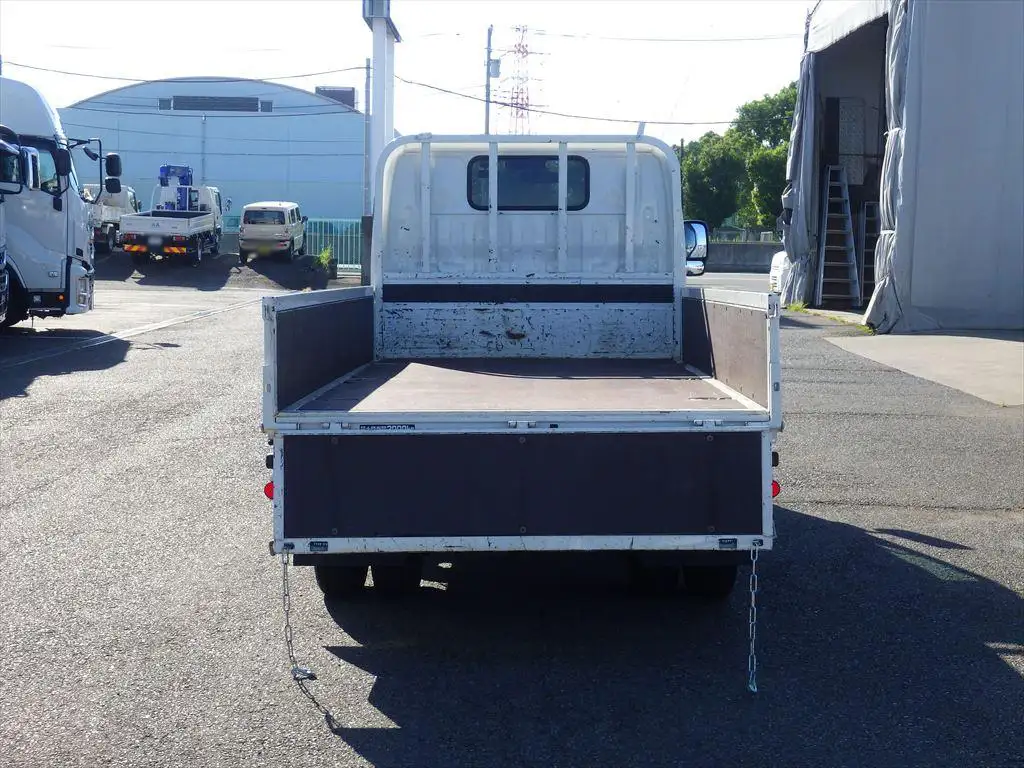 日野 デュトロ 小型 平ボディ 2RG-XZC605M R4の中古トラック画像7