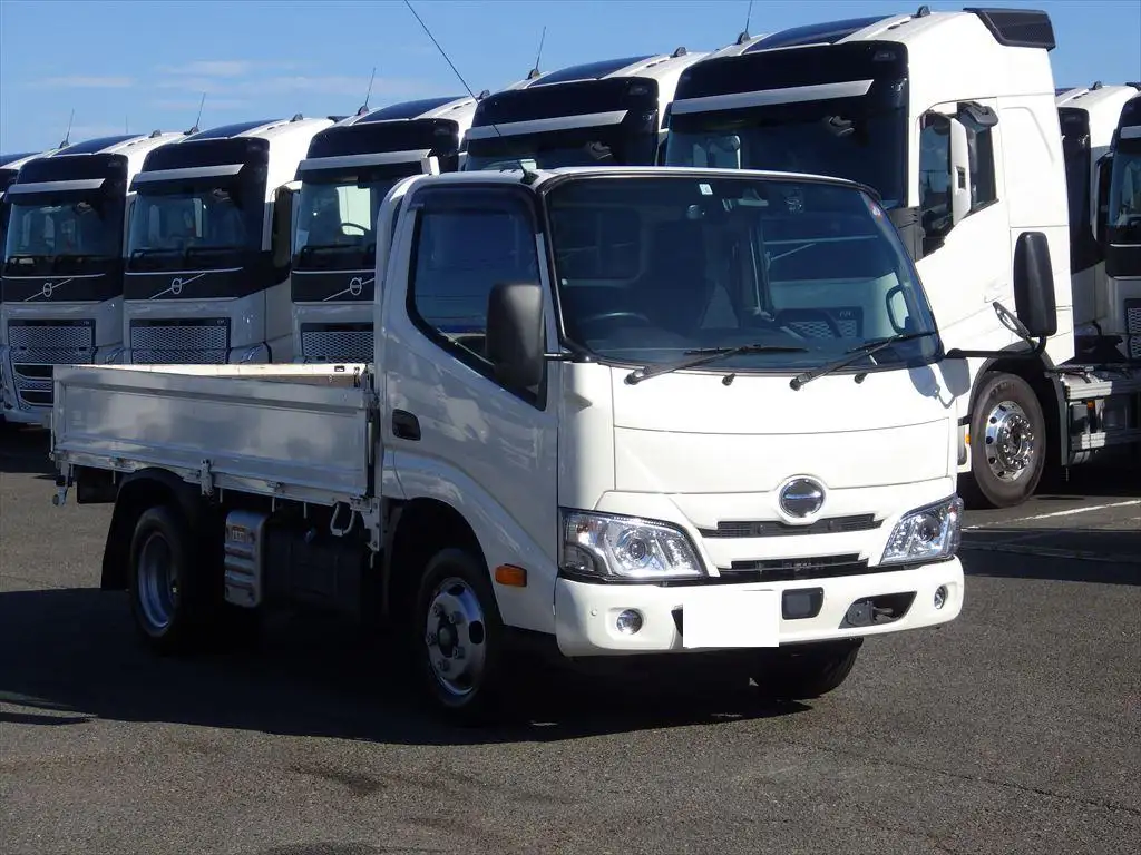 日野 デュトロ 小型 平ボディ 2RG-XZC605M R4の中古トラック画像2