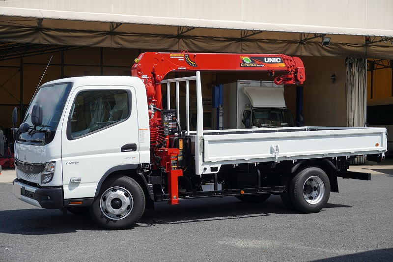 三菱 キャンター 小型 クレーン付 ワイドロング