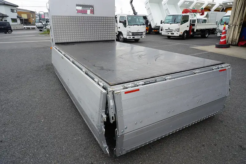 トヨタ ダイナ 小型 平ボディ 床鉄板 アルミブロックの中古トラック画像6