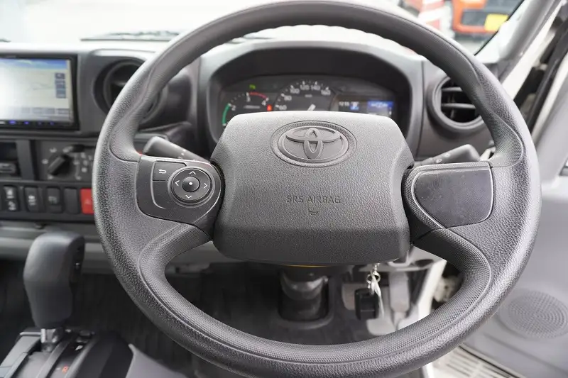トヨタ ダイナ 小型 平ボディ 床鉄板 アルミブロックの中古トラック画像9