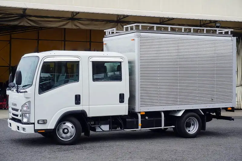 いすゞ エルフ 小型 アルミバン Wキャブ 2RG-NMR88ANの中古トラック画像1