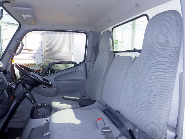 トヨタ ダイナ 小型 平ボディ QDF-KDY231 H31/R1の中古トラック画像8