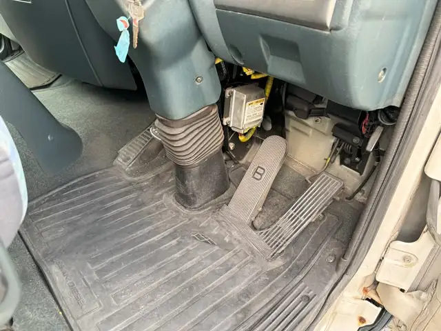 日産UD コンドル 中型/増トン ウイング ベッド PB-MK36Aの中古トラック画像13