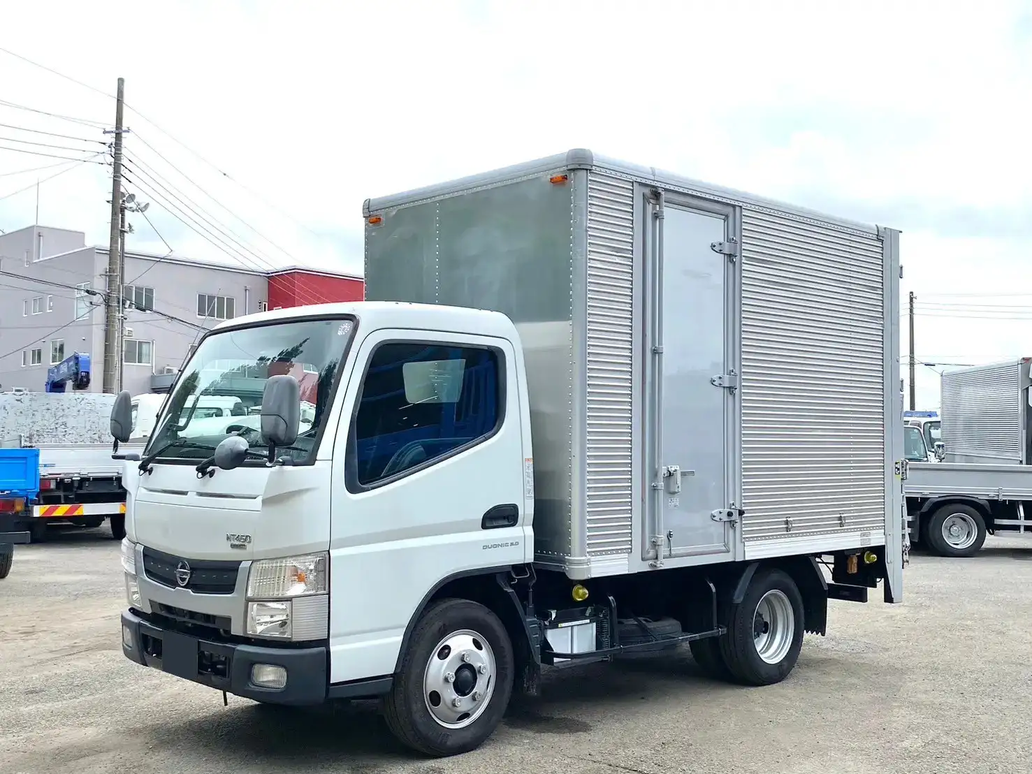 日産 アトラス 小型 アルミバン パワーゲート サイドドアの中古トラック画像1