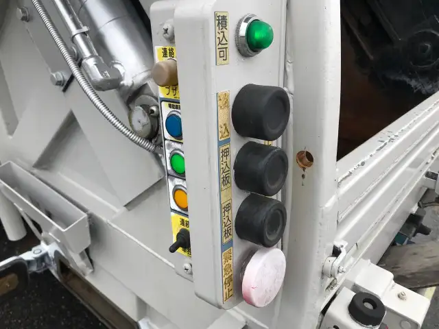 日野 デュトロ 小型 パッカー車 プレス式 TQG-XKU600Xの中古トラック画像10