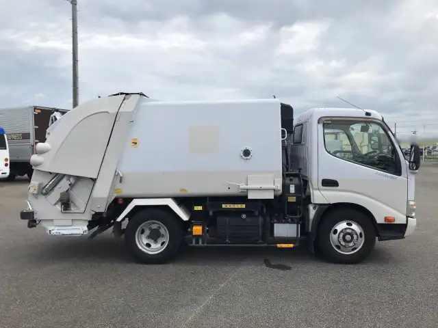 日野 デュトロ 小型 パッカー車 プレス式 TQG-XKU600Xの中古トラック画像2
