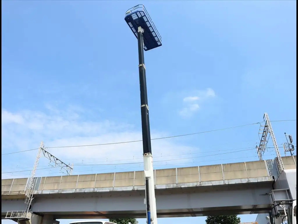 いすゞ エルフ 小型 高所・建柱車 高所作業車 TKG-NPR85YNの中古トラック画像8