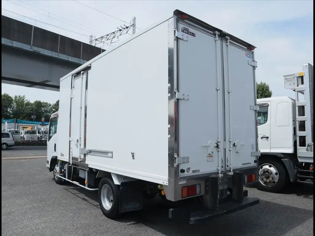 いすゞ エルフ 小型 冷凍冷蔵 冷凍ウイング 低温の中古トラック画像4