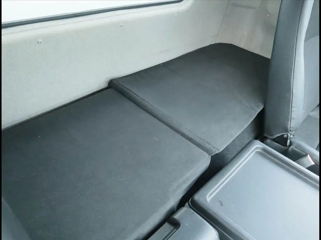 三菱 ファイター 中型/増トン ウイング ベッド 2KG-FK62Fの中古トラック画像16
