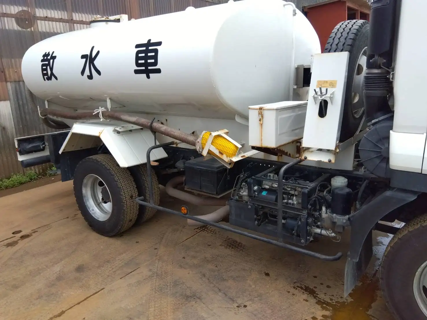 いすゞ フォワード 中型/増トン タンク車 散水車 TKG-FRR90S1の中古トラック画像6