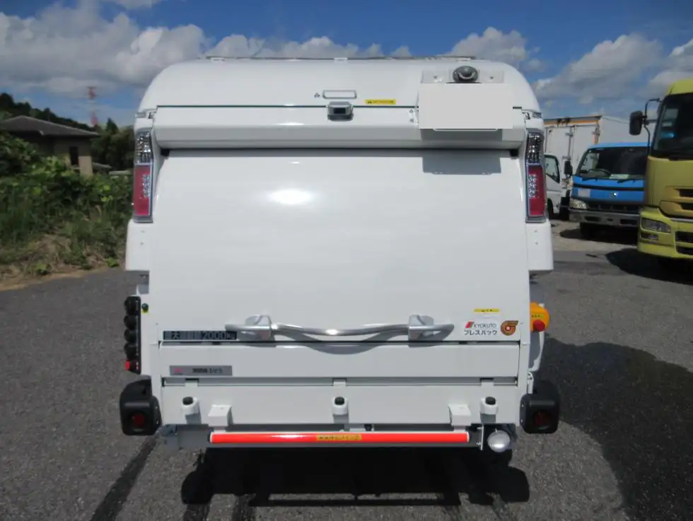 三菱 キャンター 小型 パッカー車 プレス式 2RG-FEAV0の中古トラック画像3