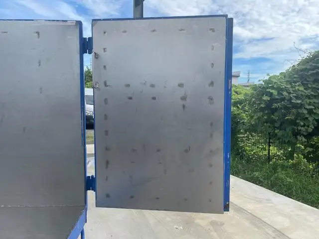 いすゞ エルフ 小型 ダンプ 土砂禁 ステンレス張りの中古トラック画像6