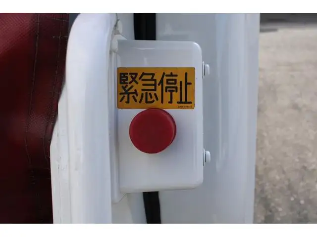 いすゞ エルフ 小型 パッカー車 巻き込み式 回転ダンプ式の中古トラック画像8
