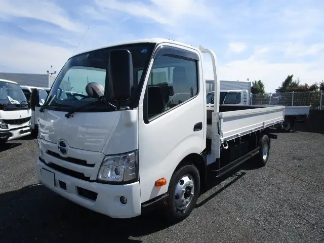 日野 デュトロ 小型 平ボディ 2KG-XZU710M R5の中古トラック画像1