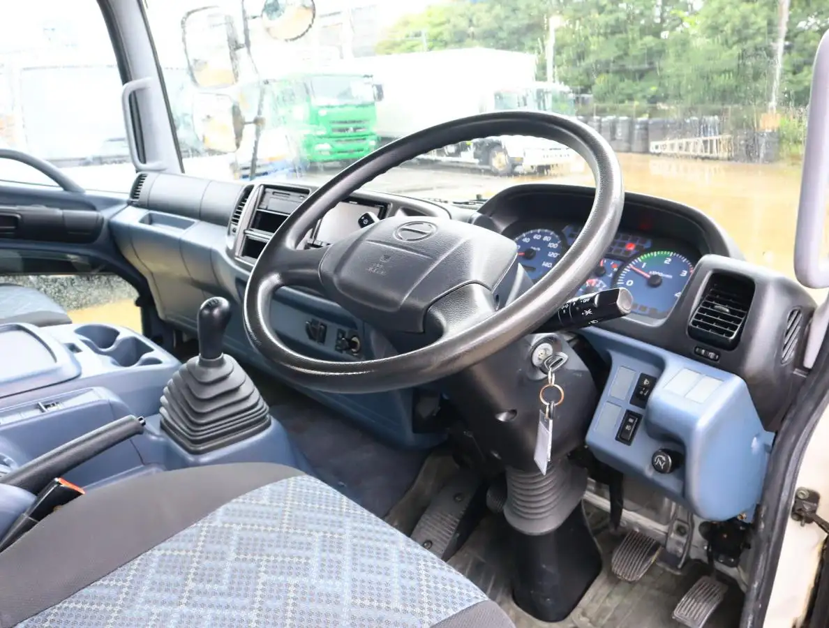 日野 レンジャー 中型/増トン 車両重機運搬 ADG-FC7JLWA H17の中古トラック画像12
